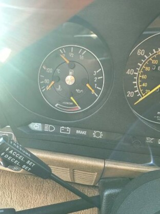 1987 Mercedes-Benz 560SL