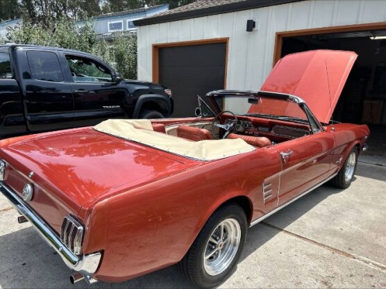 1966 Ford Mustang