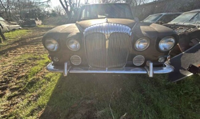 1976 Daimler Other