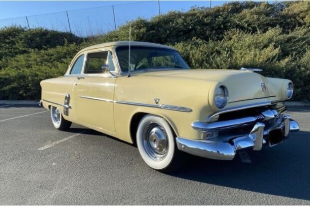 1953 Ford Coupe
