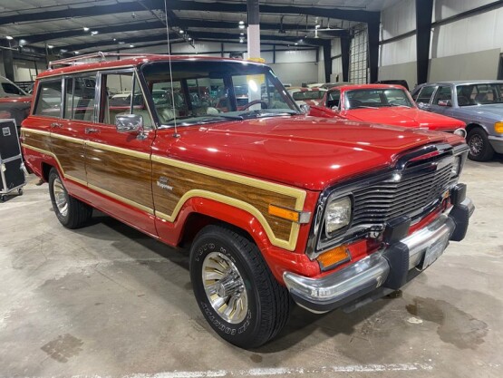 1984 Jeep Grand Wagoneer