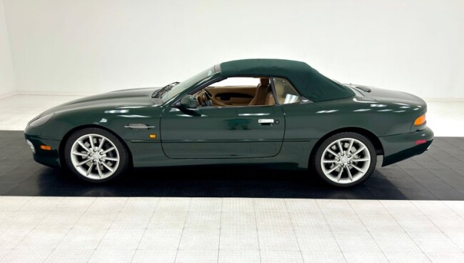 2001 Aston Martin DB7