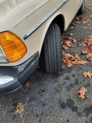 1982 Mercedes-Benz 300D