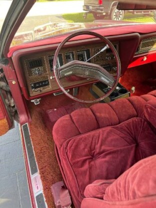 1976 Lincoln Mark IV