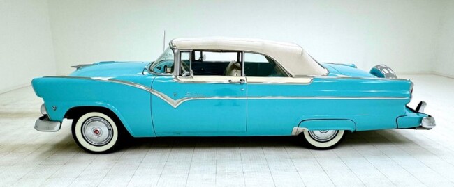 1955 Ford Sunliner