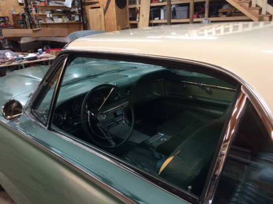 1961 Ford Thunderbird
