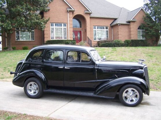 1937 Chevrolet Deluxe