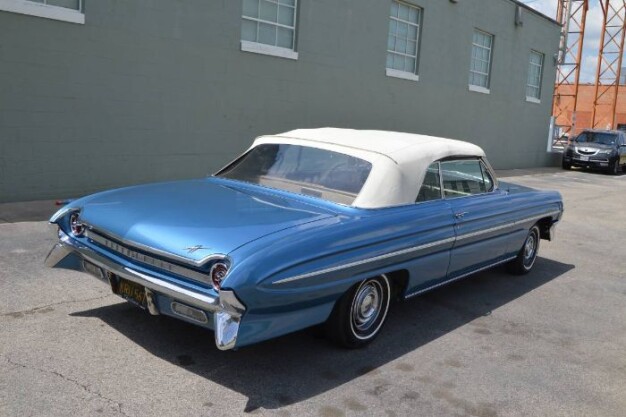 1961 Oldsmobile Super 88