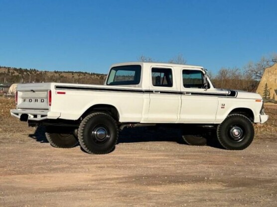 1975 Ford F-250