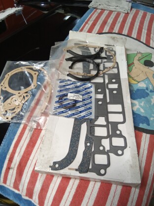 Accessories - Chevrolet: SBC Gasket Set