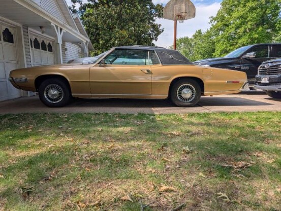 1968 Ford Thunderbird