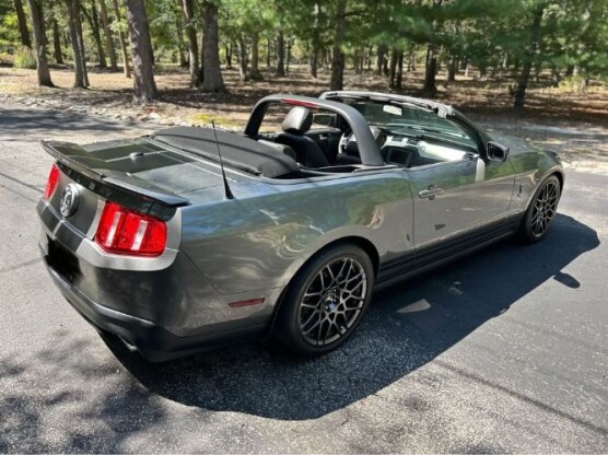 2010 Ford Mustang