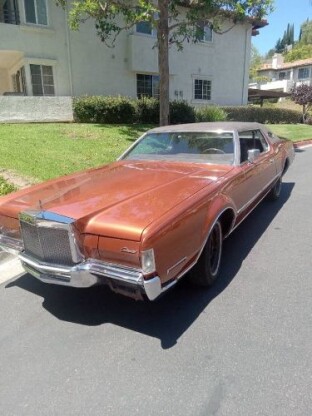 1972 Lincoln Continental