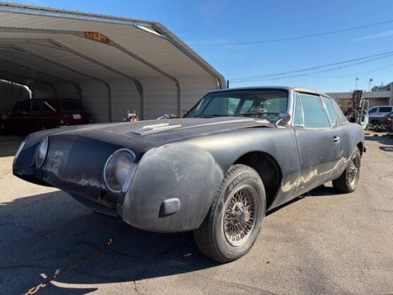 1963 Studebaker Avanti
