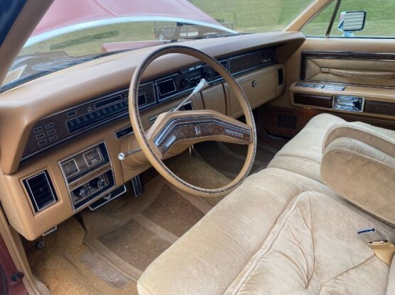 1975 Lincoln Continental