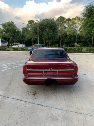 1997 Lincoln Town Car