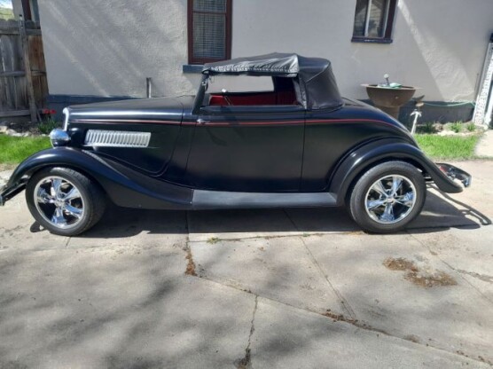 1934 Ford Cabriolet