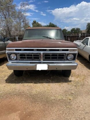 1975 Ford F-250