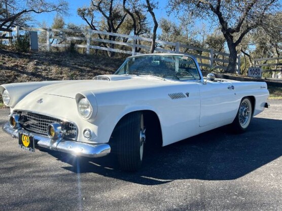1955 Ford Thunderbird