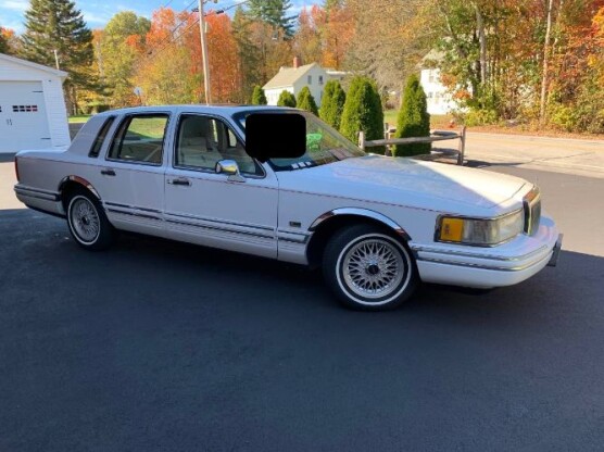 1992 Lincoln Town Car