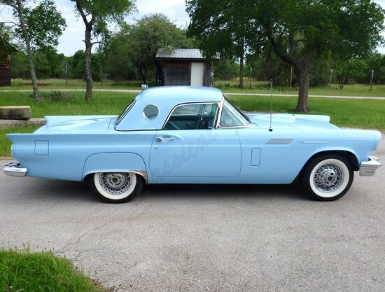 1957 Ford Thunderbird