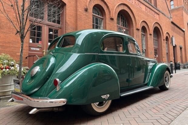 1935 Hupmobile Series 521-J