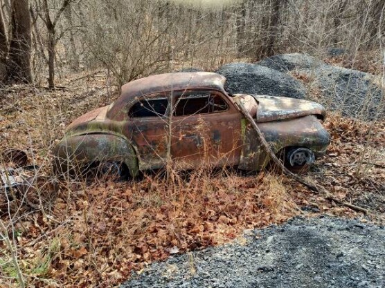 Parts Car - Ford: Model A tudor body & frame