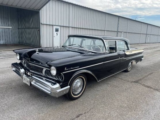 1957 Mercury Monterey