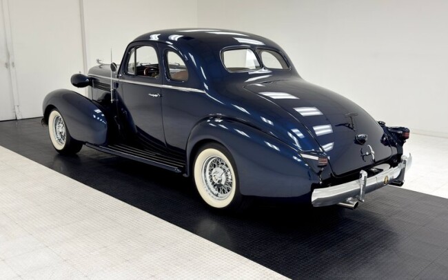 1937 Cadillac Series 60