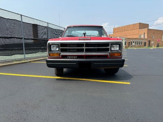 1984 Dodge D150