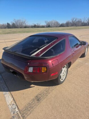 1983 Porsche 928