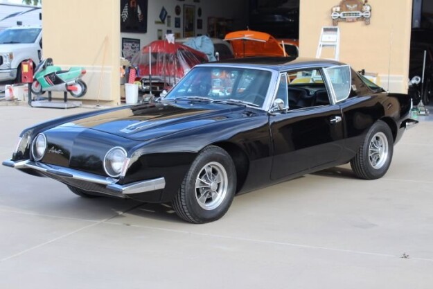 1963 Studebaker Avanti