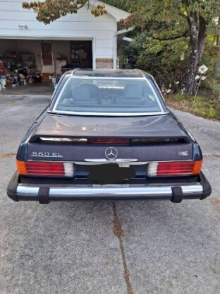 1986 Mercedes-Benz 560SL