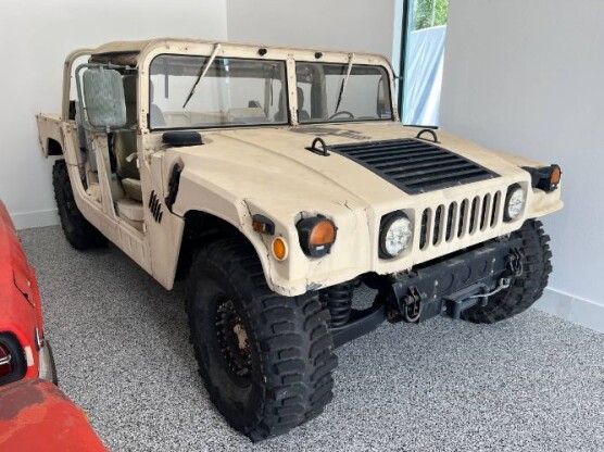 1989 AM General Hummer