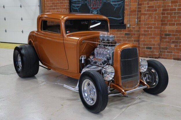 1932 Ford 3 Window