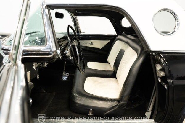 1956 Ford Thunderbird