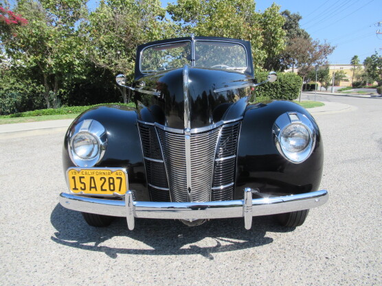 1940 Ford Deluxe