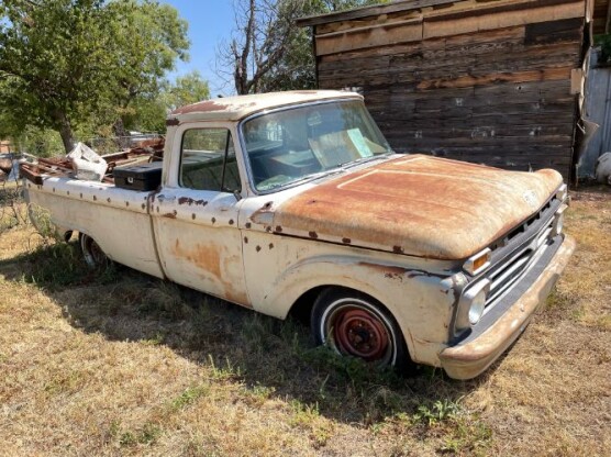 1966 Ford F-100