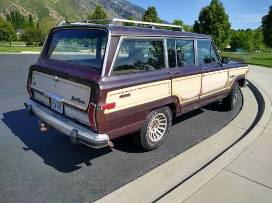 1988 Jeep Grand Wagoneer