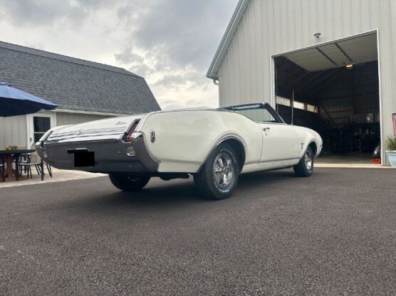 1969 Oldsmobile Cutlass