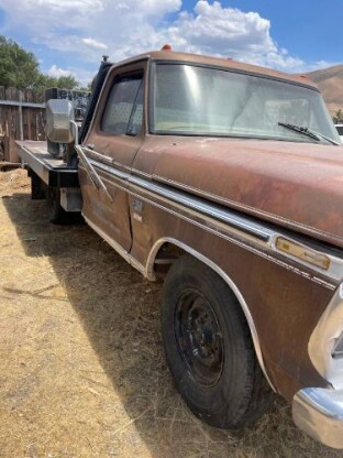 1975 Ford F-250