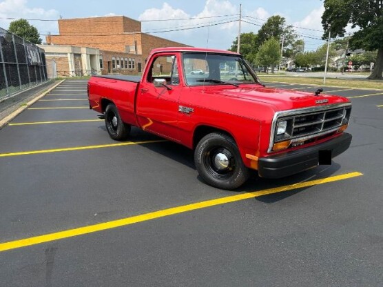 1984 Dodge D150