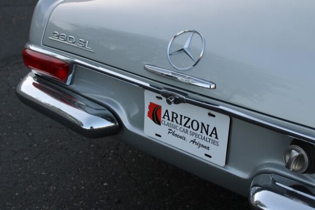 1967 Mercedes-Benz 230SL