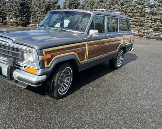 1987 Jeep Grand Wagoneer