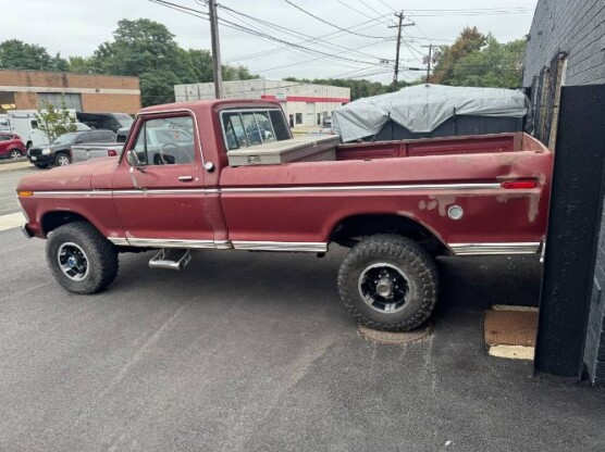 1976 Ford F-250