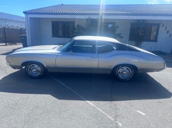 1970 Oldsmobile Cutlass