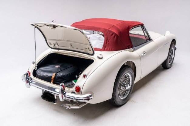 1965 Austin Healey 3000