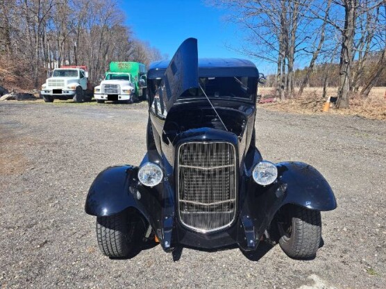 1932 Ford Sedan