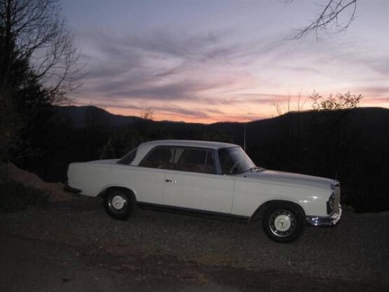 1966 Mercedes-Benz 220SE