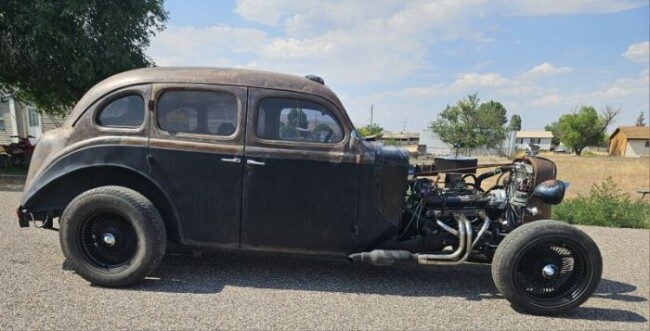 1938 Plymouth Deluxe